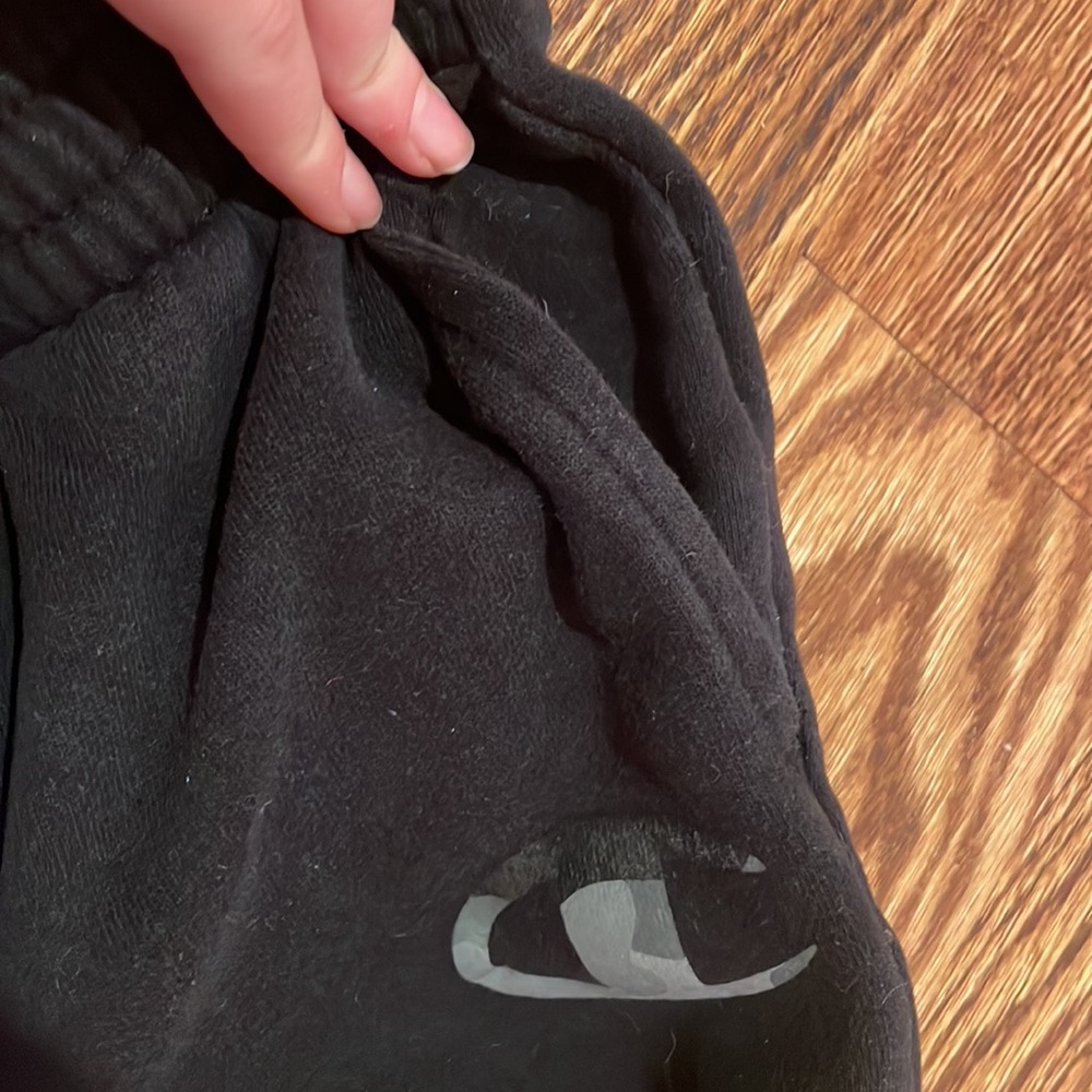 Boys Champion sweats - Picture 7 of 7